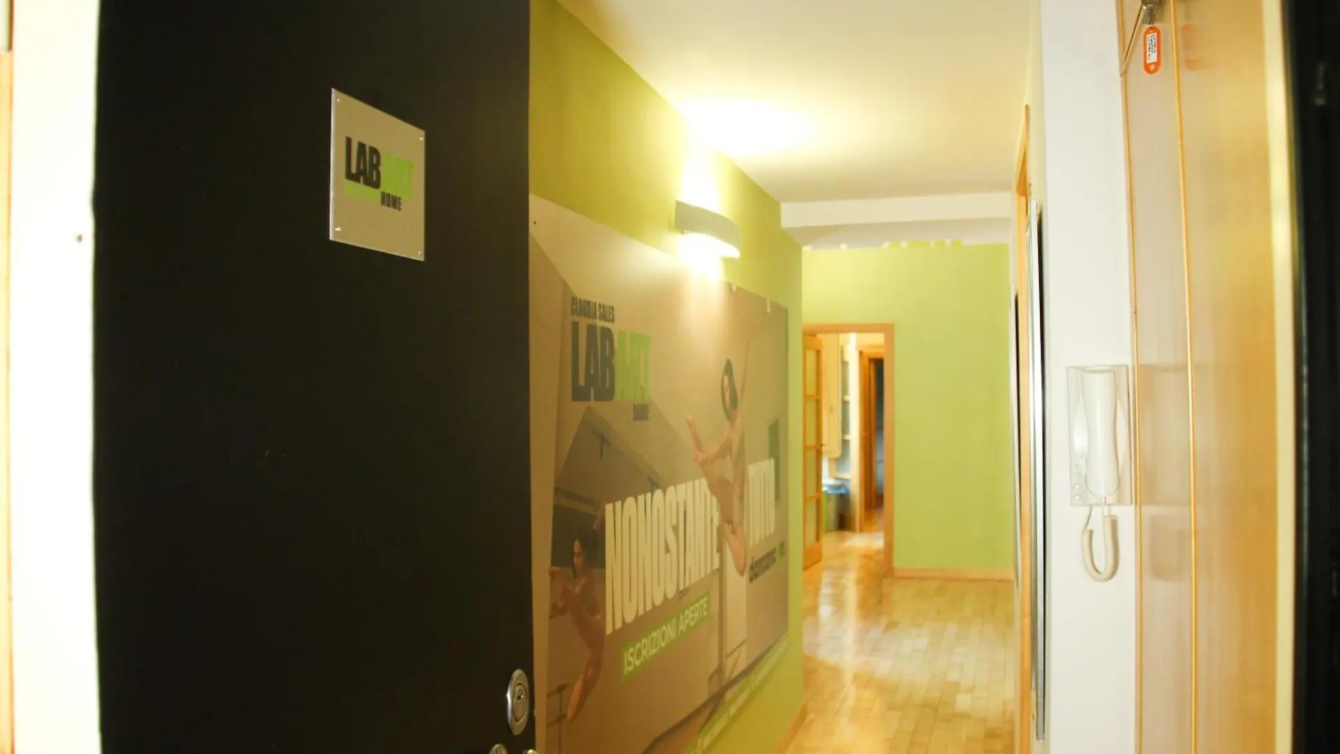 Homestay Metro Amedeo - Stanza Privata Con Vasca Idromassaggio Apartment Naples