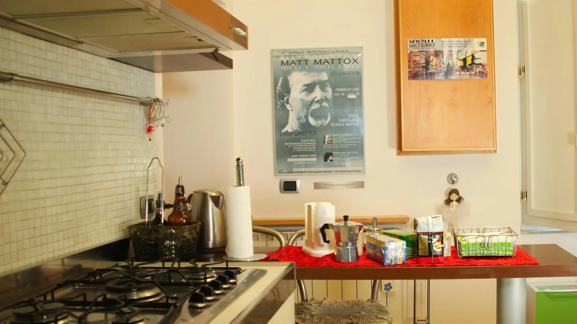 Homestay Metro Amedeo - Stanza Privata Con Vasca Idromassaggio Apartment Naples Italy