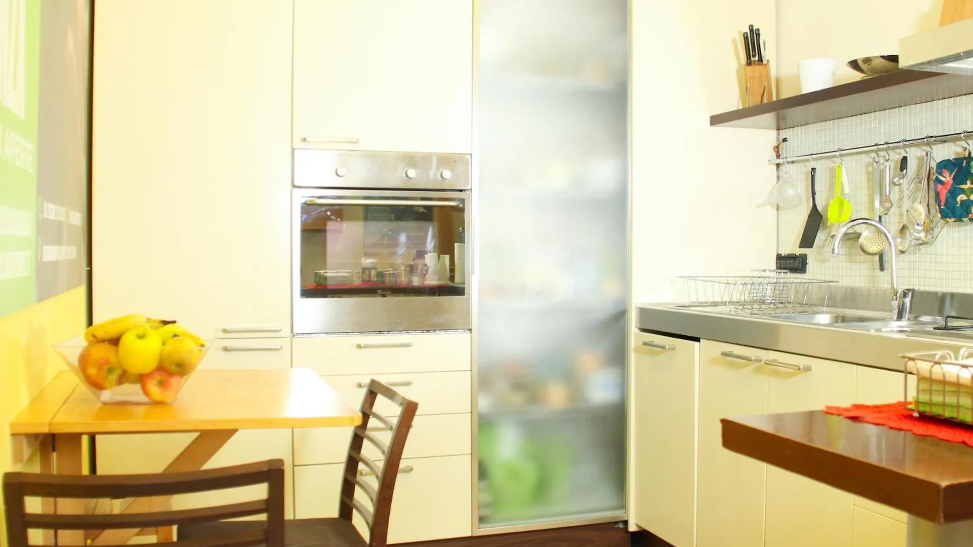 Metro Amedeo - Stanza Privata Con Vasca Idromassaggio Apartment Naples 0*,  Italy